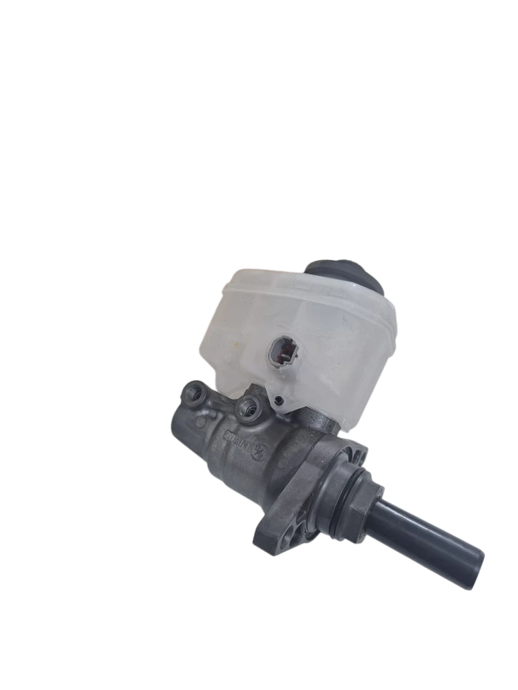 Главный тормозной цилиндр TOYOTA 47028-60030 (без ABS)