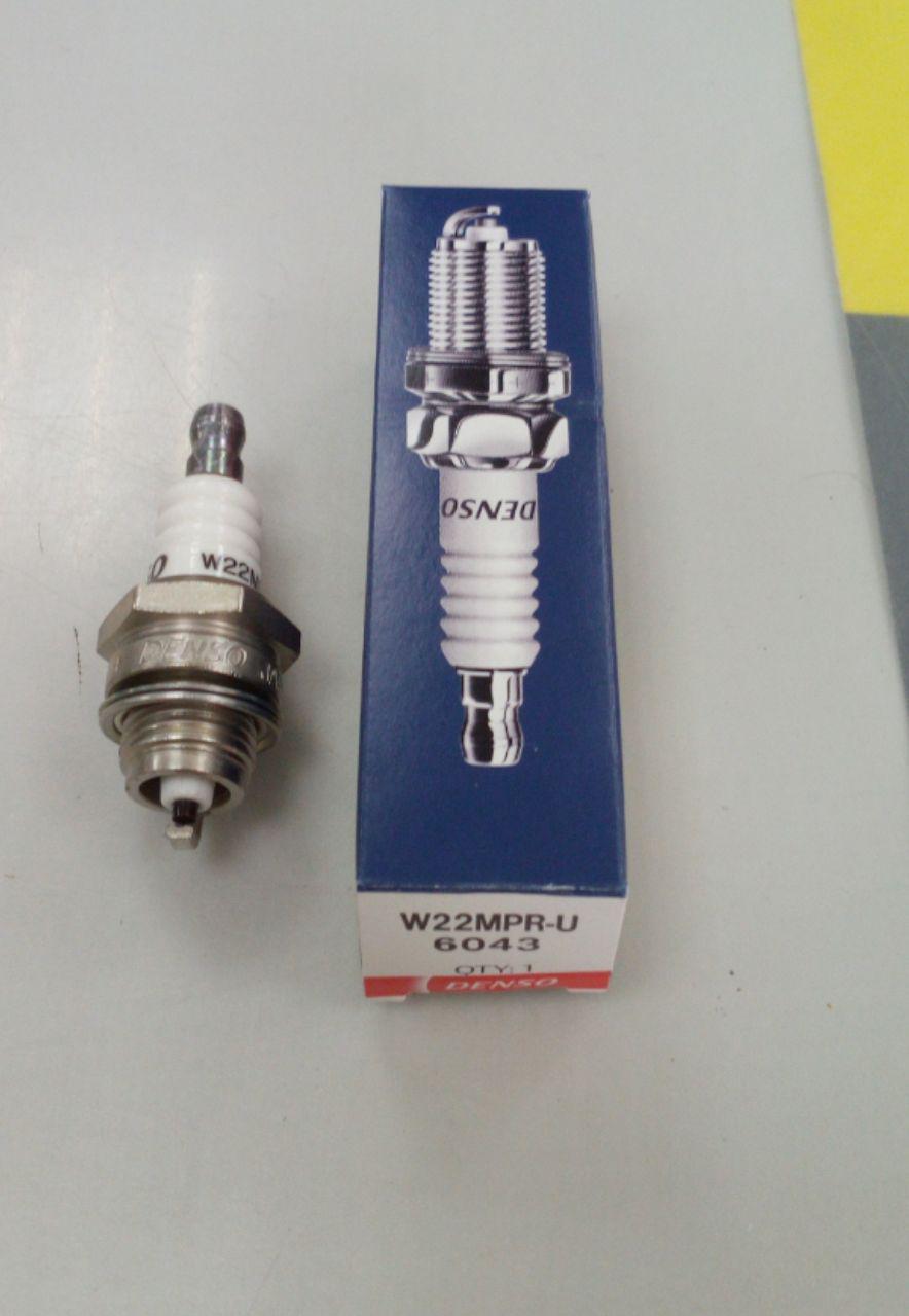Cвеча зажигания DENSO W22MPR-U (6043)