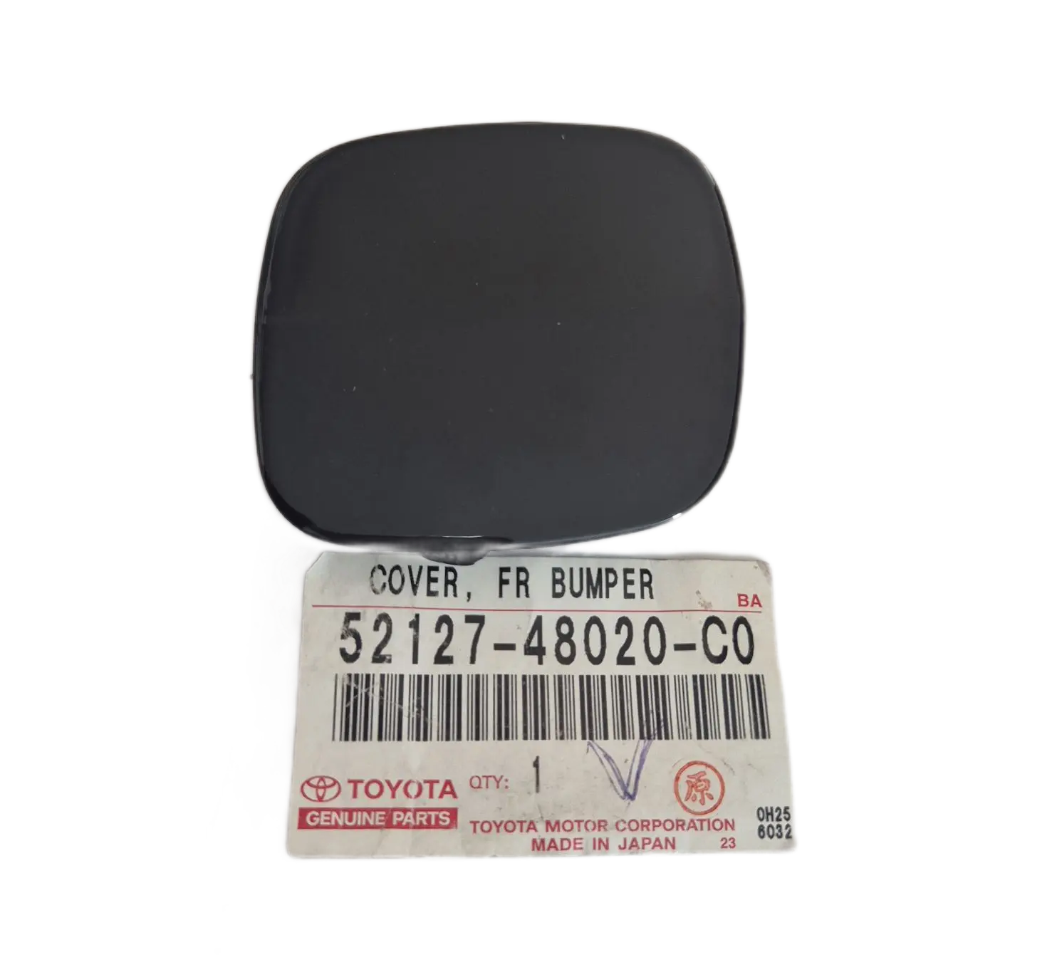 Крышка (заглушка) бампера TOYOTA 52127-48020-C0